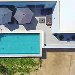 Polgar Corfu Villa Kavvadades