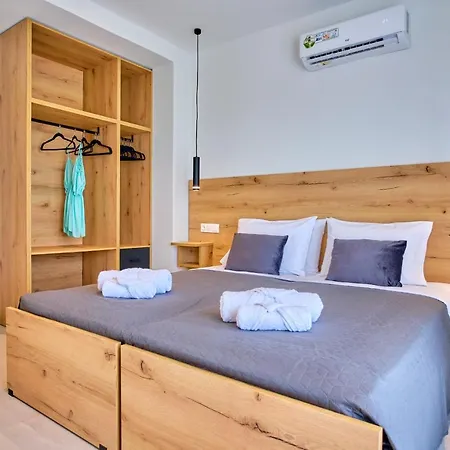 Vila Polgar Corfu Kavvadades