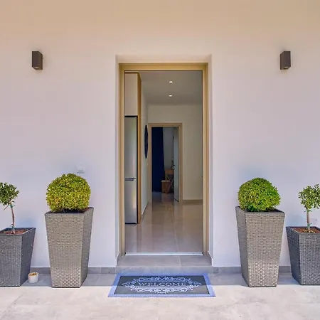 빌라 Polgar Corfu *