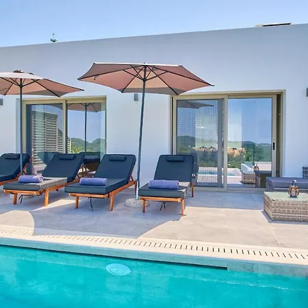 Polgar Corfu 빌라 *